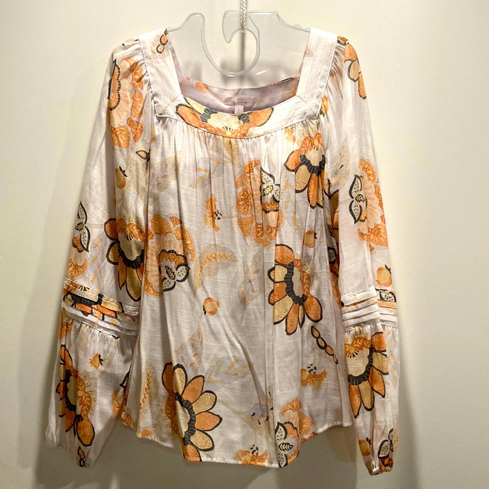 Long sleeve shirt